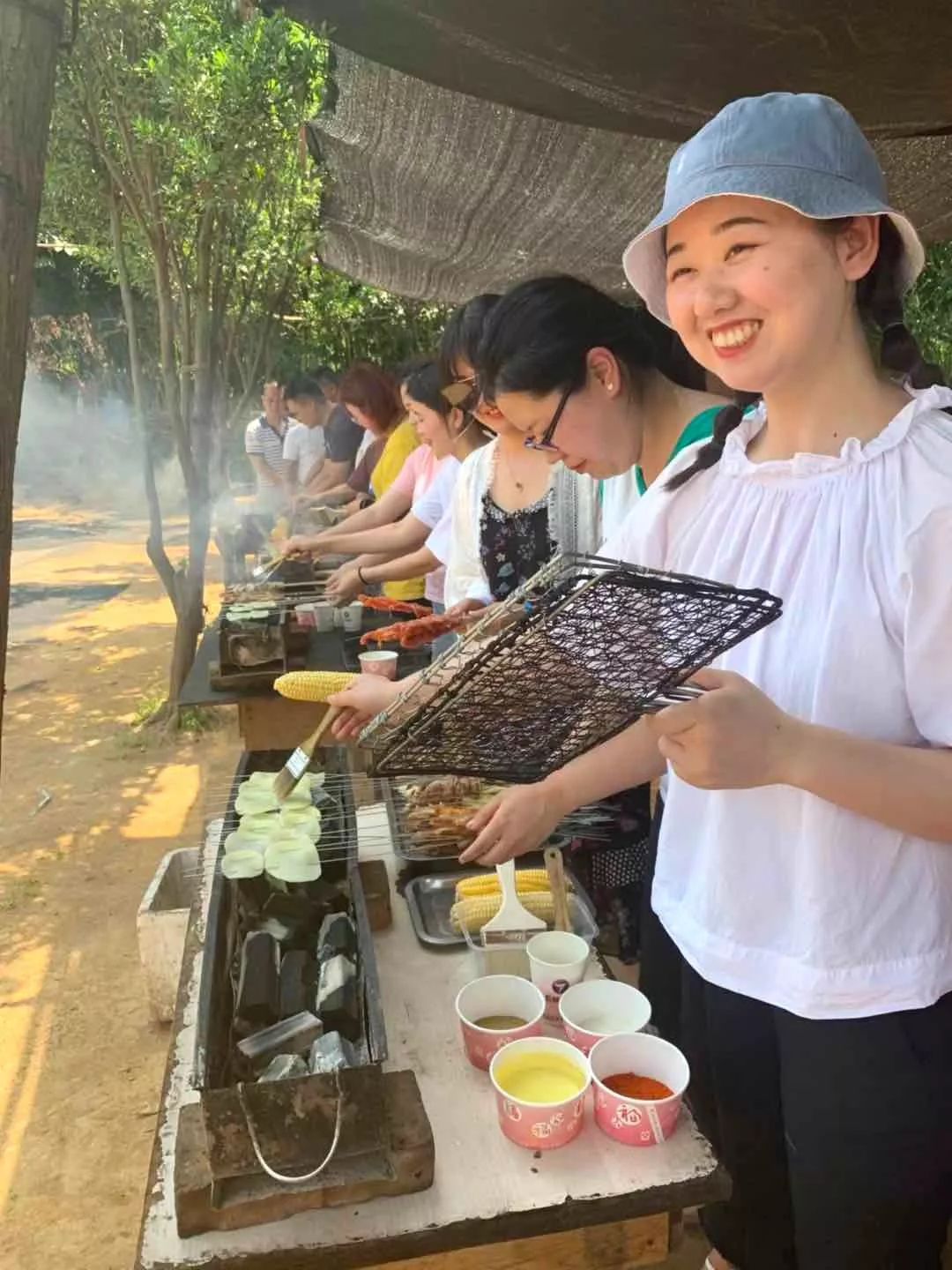 利来国际团建 | 打卡后官湖湿地公园，顶住高温出来烧烤的都是真爱呀~