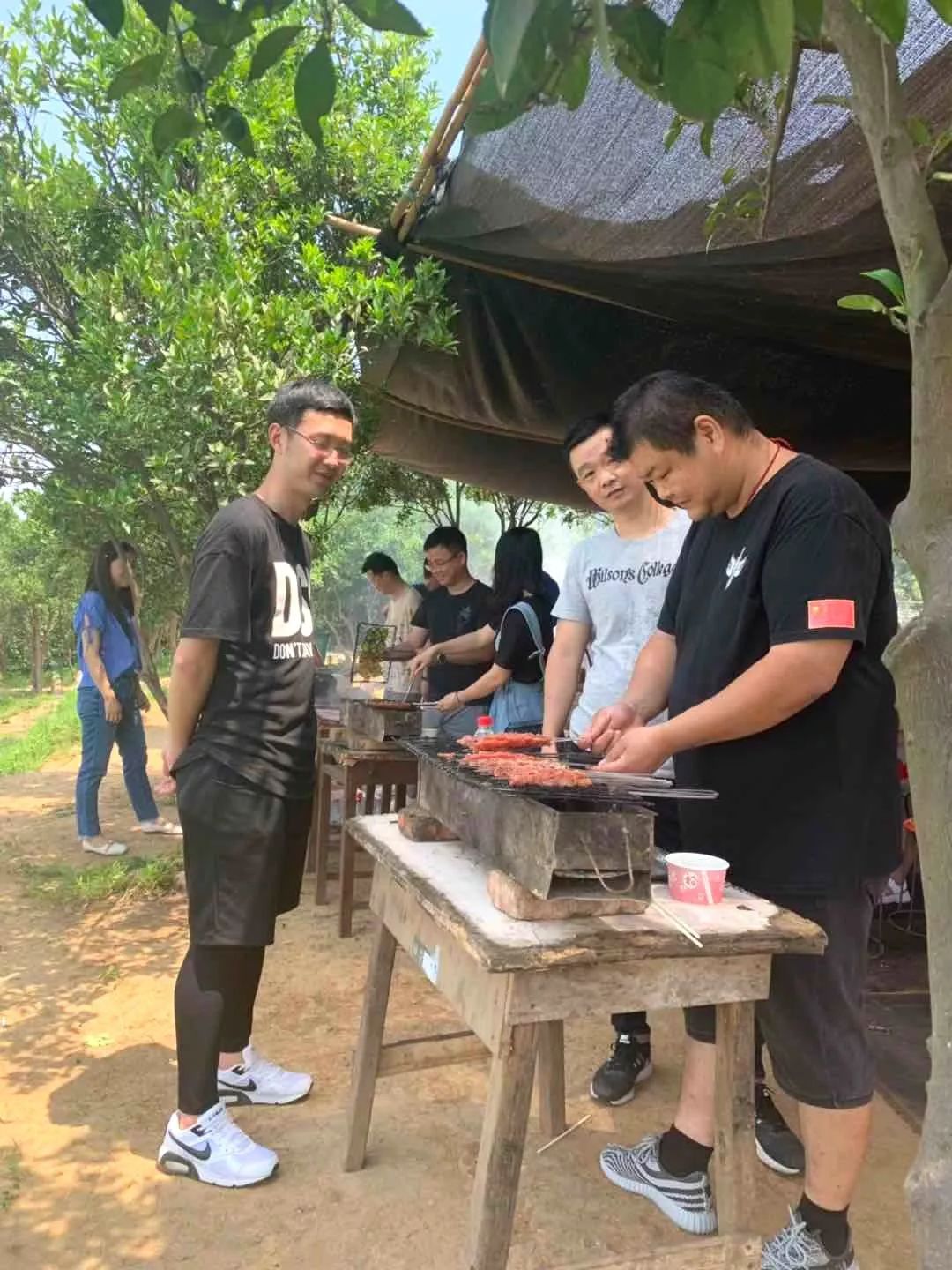 利来国际团建 | 打卡后官湖湿地公园，顶住高温出来烧烤的都是真爱呀~